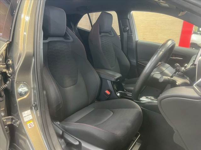 トヨタ カローラスポーツの画像9