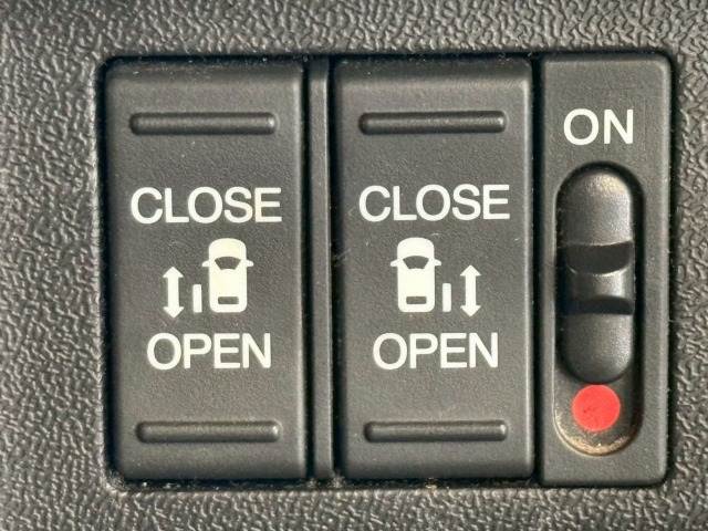 ホンダ ステップワゴンスパーダ 2WDの画像8