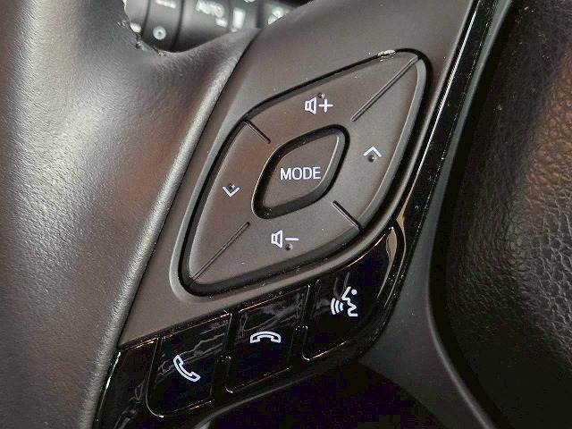 C-HRハイブリッド G 内装他