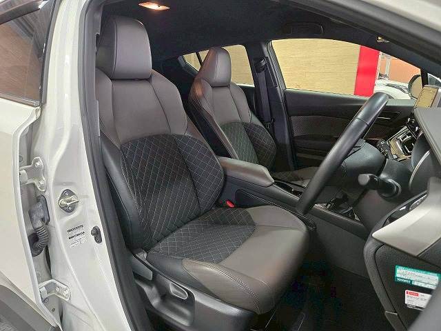 トヨタ&nbsp;C-HRの画像9