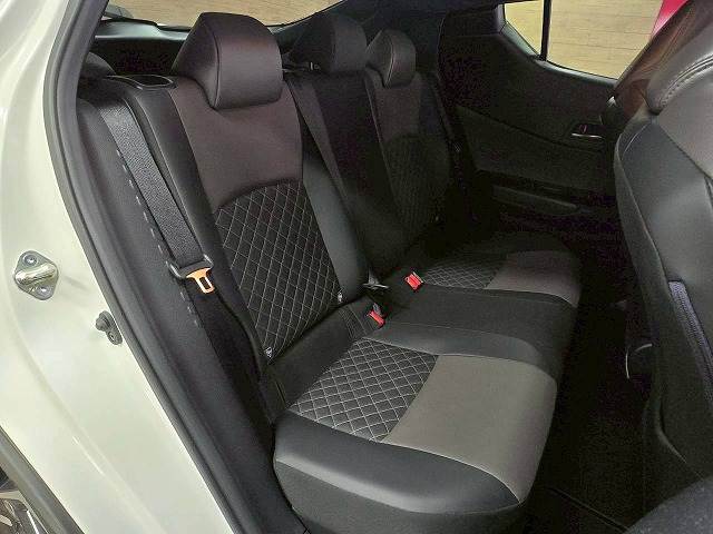 トヨタ&nbsp;C-HRの画像10