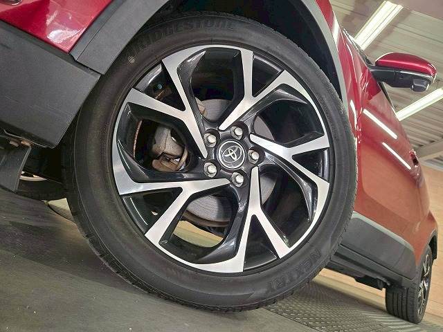 トヨタ C-HRの画像12