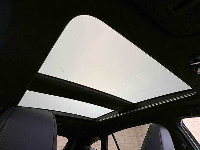 ハリアーハイブリッドZ “Leather Package” 内装他