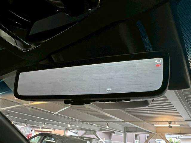 ハリアーハイブリッドZ “Leather Package” 内装他