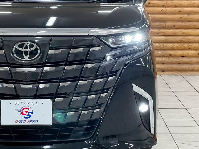 トヨタ アルファードハイブリッドの画像11