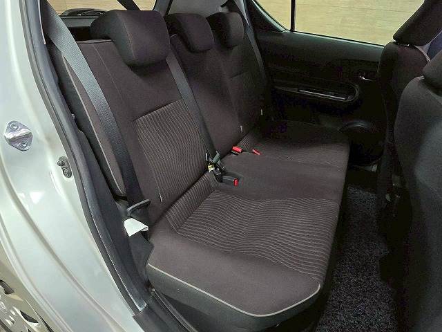 トヨタ アクアの画像10