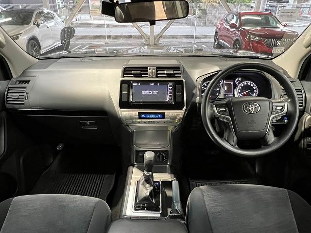 ランドクルーザープラドTX 内装他