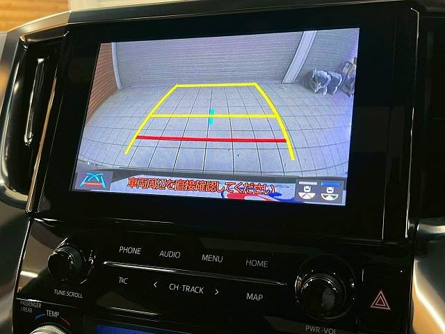 ヴェルファイアハイブリッドZ“GOLDEN EYES” 内装他