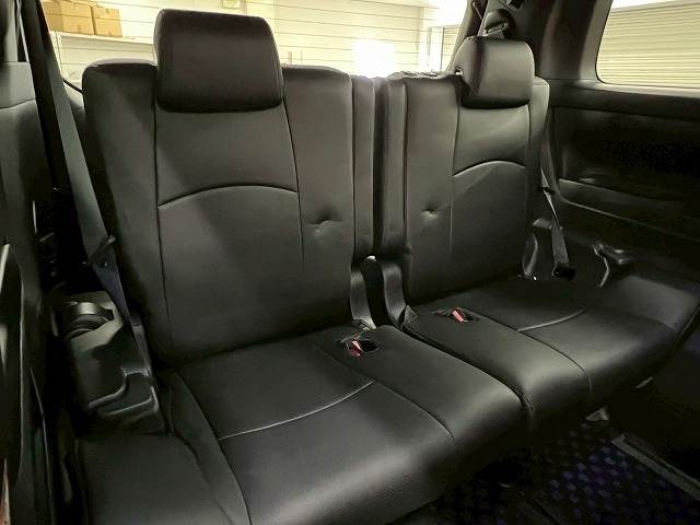 トヨタ ヴェルファイアハイブリッドの画像11