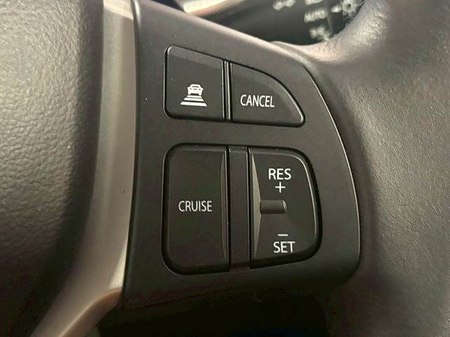 エスクードハイブリッド 内装他