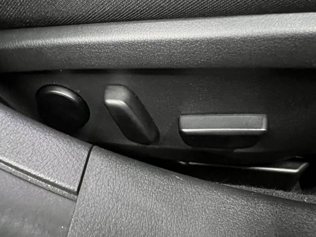 MAZDA3 FASTBACKハイブリッド X PROACTIVE Touring Selection 内装他