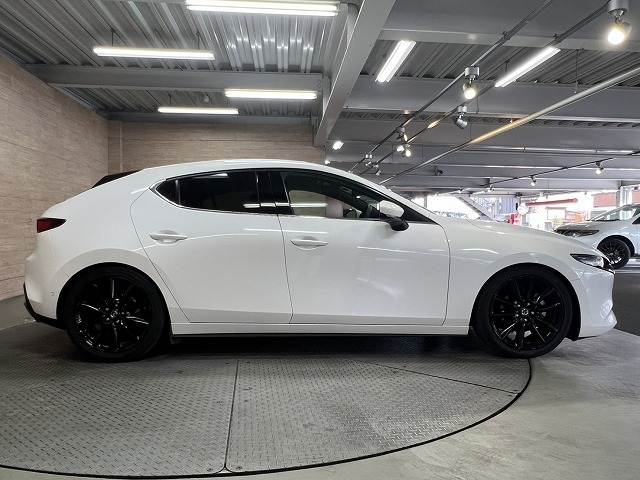 マツダ MAZDA3 FASTBACKの画像18