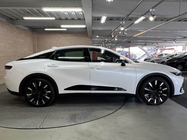 トヨタ クラウンクロスオーバーの画像18