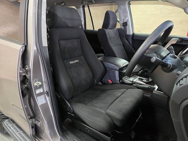 トヨタ ランドクルーザープラドの画像10