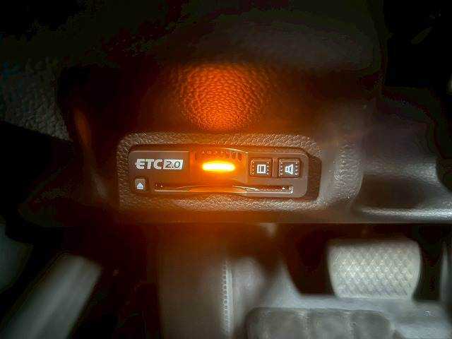 ホンダ ヴェゼルハイブリッドの画像15