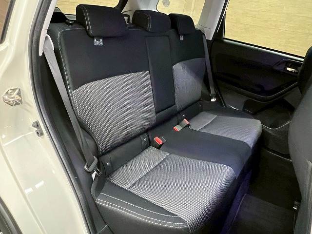 スバル フォレスターの画像10