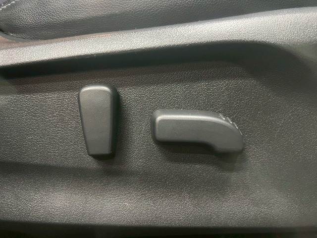 スバル フォレスターの画像14