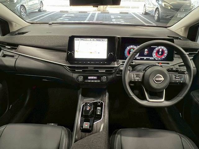 ノートオーラG 90周年記念車 内装他