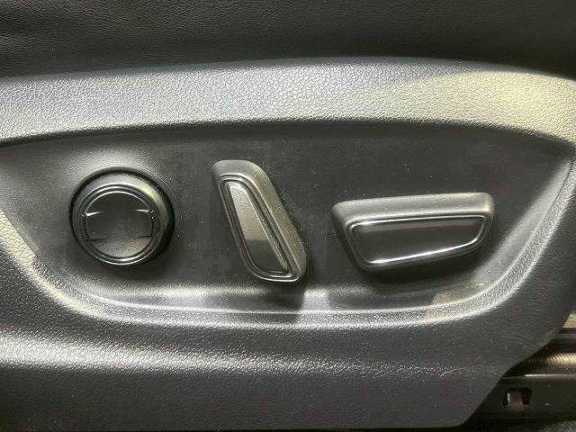 トヨタ クラウンクロスオーバーの画像14