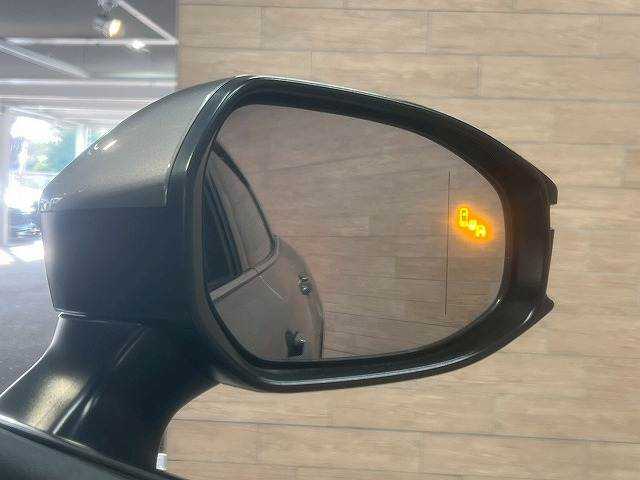 クラウンクロスオーバーG “Advanced・Leather Package” 内装他