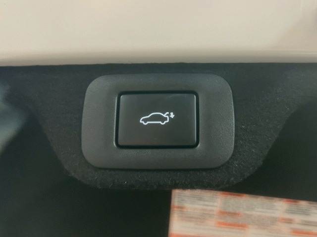 トヨタ クラウンクロスオーバーの画像7