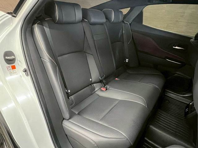 トヨタ クラウンクロスオーバーの画像10