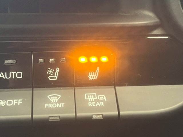 トヨタ クラウンクロスオーバーの画像14