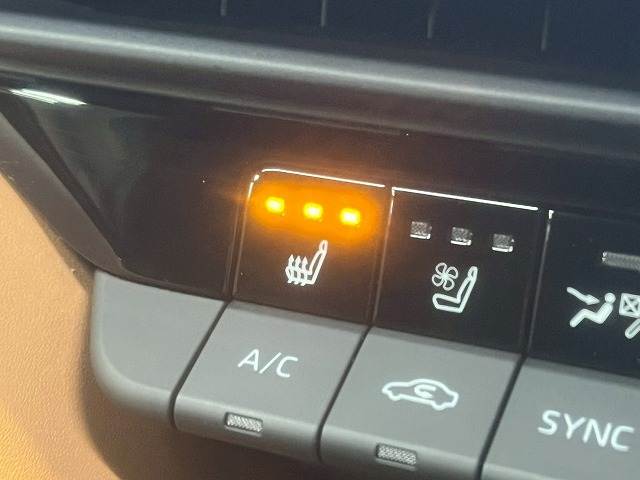 トヨタ クラウンスポーツの画像16