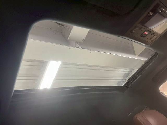 トヨタ&nbsp;ランドクルーザー200系の画像5