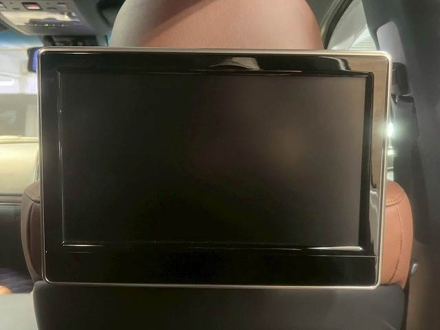 トヨタ&nbsp;ランドクルーザー200系の画像6