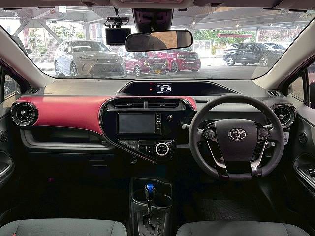 トヨタ&nbsp;アクアの画像3