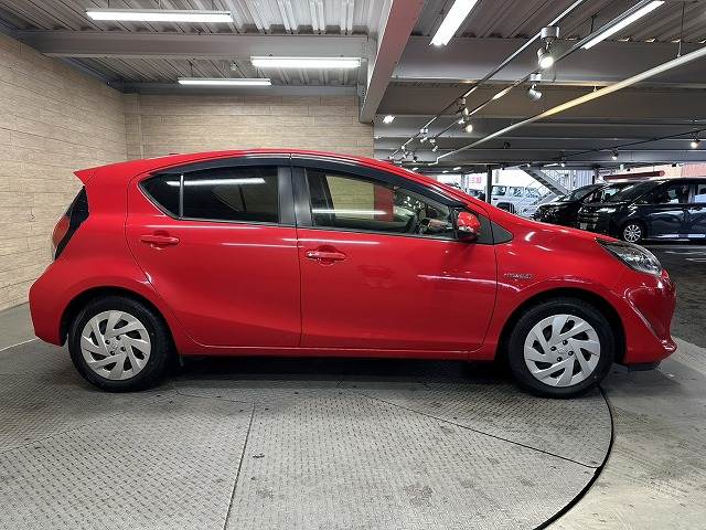 トヨタ&nbsp;アクアの画像18