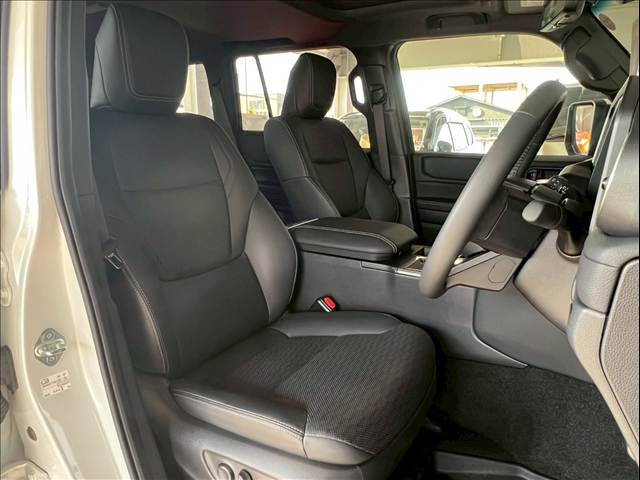 トヨタ&nbsp;ランドクルーザー250の画像9