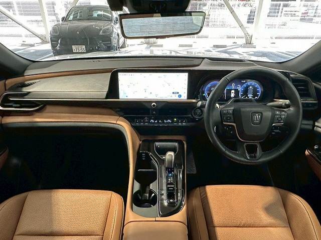 トヨタ&nbsp;クラウンスポーツの画像3