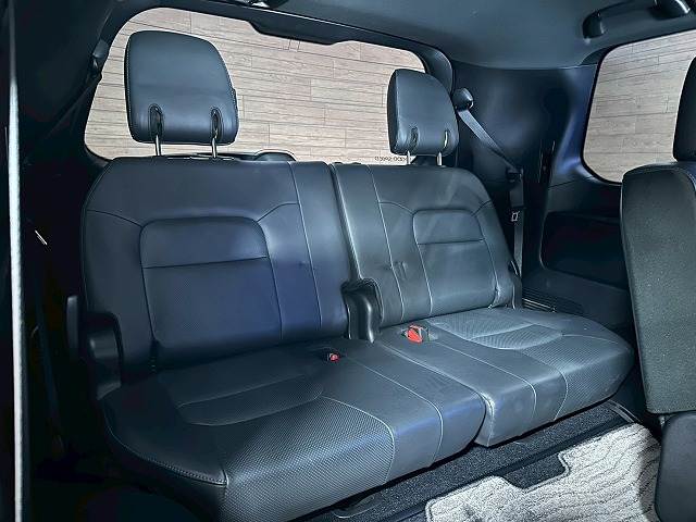 トヨタ&nbsp;ランドクルーザー200系の画像11