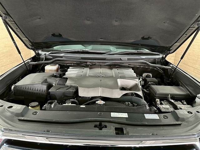 トヨタ&nbsp;ランドクルーザー200系の画像14