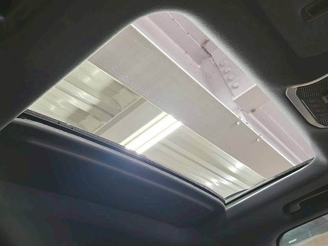 トヨタ ランドクルーザー300系の画像5