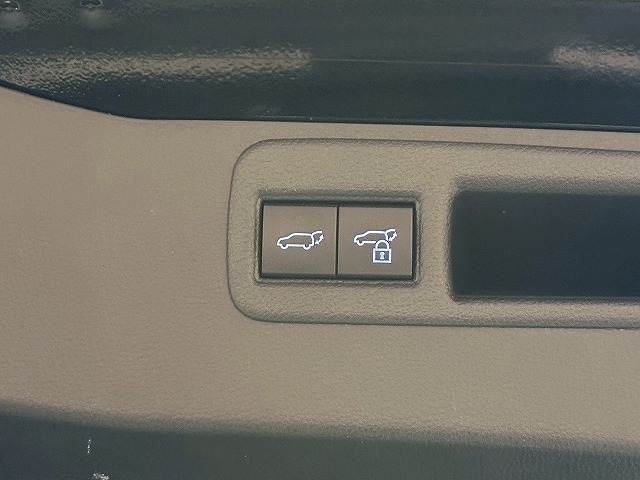 トヨタ&nbsp;ハリアーハイブリッドの画像8