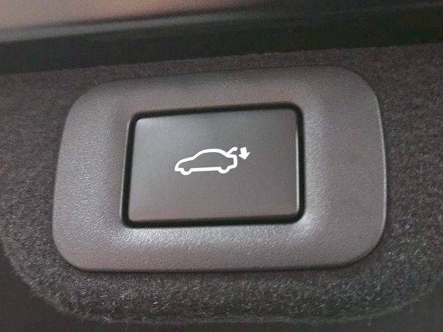 トヨタ クラウンクロスオーバーの画像6