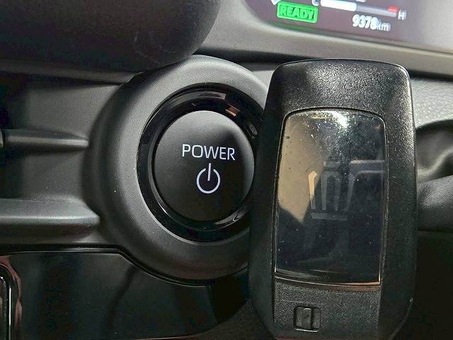 トヨタ クラウンクロスオーバーの画像14