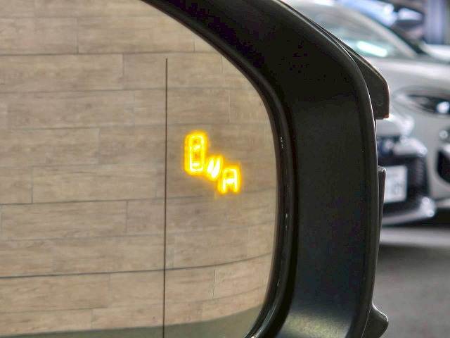 トヨタ クラウンクロスオーバーの画像15