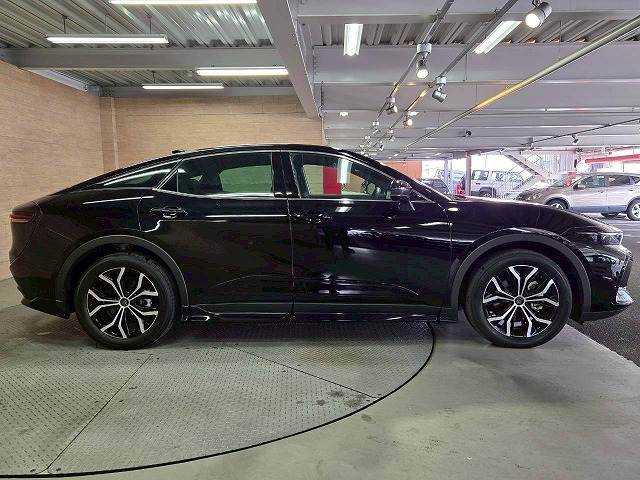 トヨタ クラウンクロスオーバーの画像18