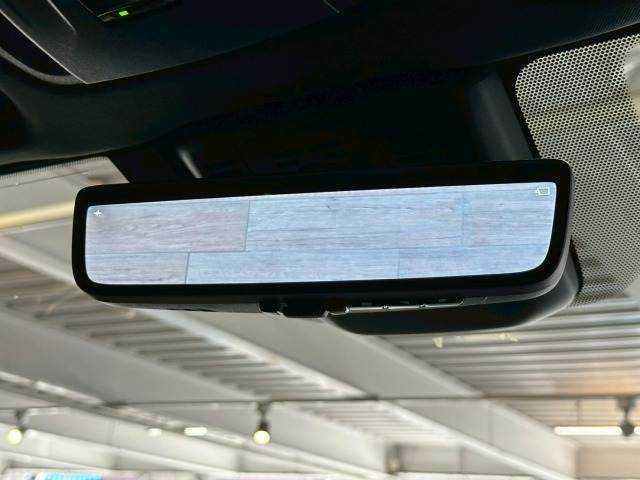 クラウンクロスオーバーG “Advanced” 内装他