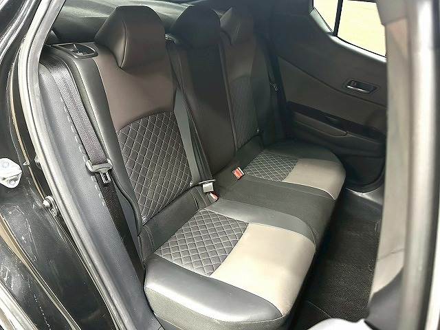 トヨタ&nbsp;C-HRの画像10