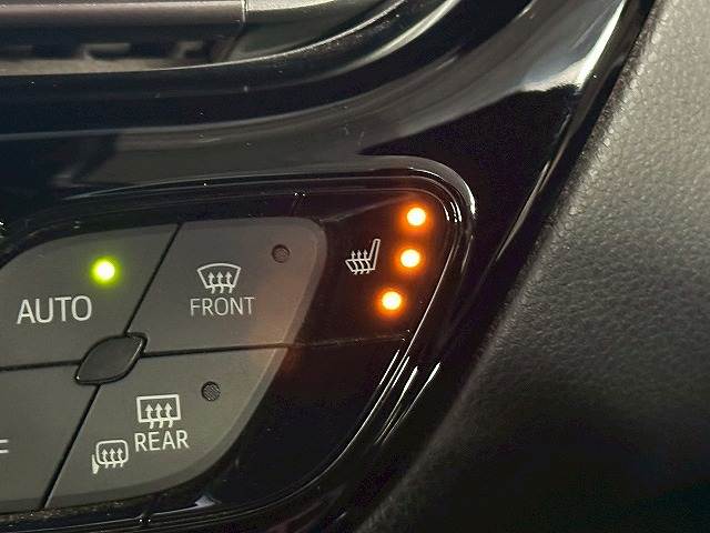 トヨタ&nbsp;C-HRの画像14