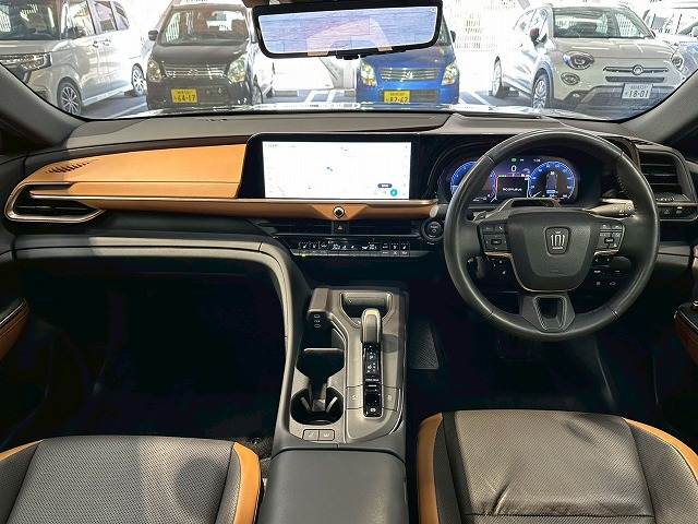 クラウンクロスオーバーRS “Advanced” 内装他