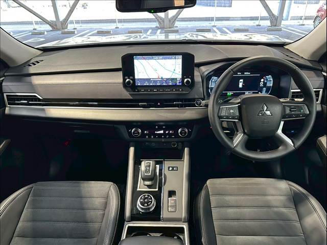 三菱&nbsp;アウトランダーPHEVの画像3