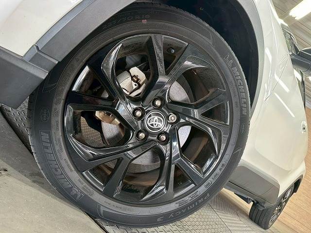 トヨタ&nbsp;C-HRの画像12