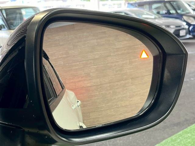 エクストレイルG e-4ORCE 内装他