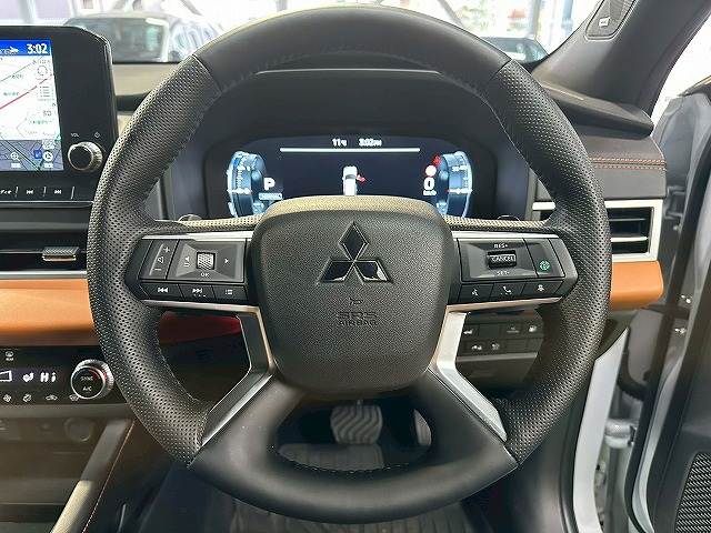 三菱&nbsp;アウトランダーPHEVの画像3